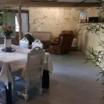 Clos Du Gaja Pres De Jazz In Marciac Gasthof Troncens