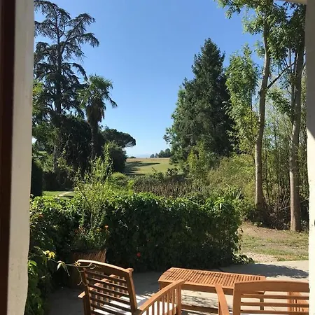 Clos Du Gaja Pres De Jazz In Marciac Troncens