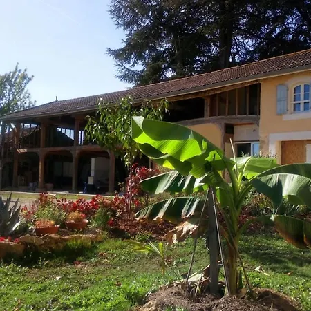 Clos Du Gaja Pres De Jazz In Marciac Troncens