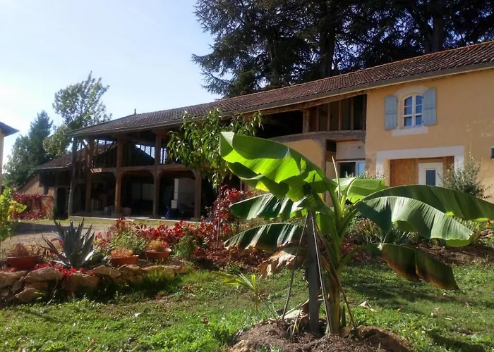 Clos Du Gaja Pres De Jazz In Marciac Troncens