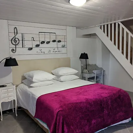 Clos Du Gaja Pres De Jazz In Marciac